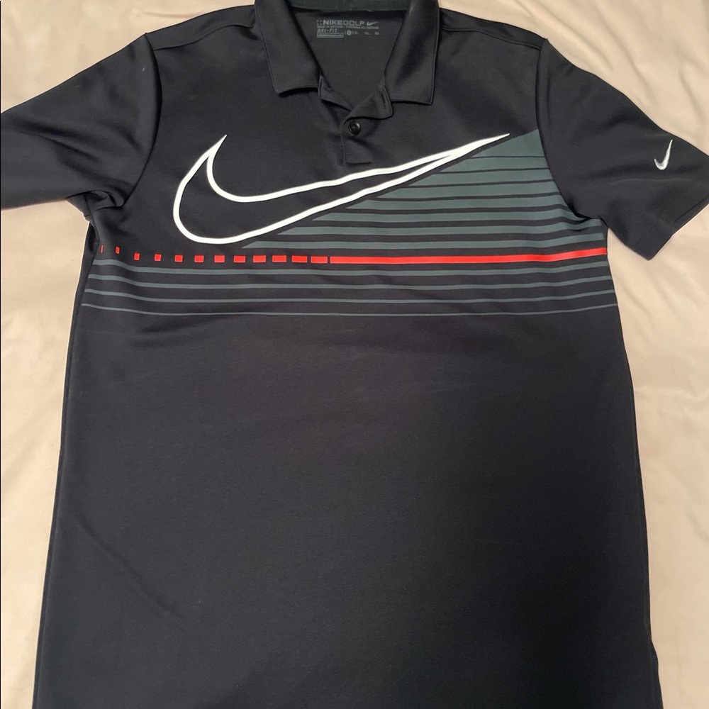 Gently used Nike men’s XL golf polo